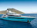 Geschwungene Linien: Designer Jonny Horsfield und sein Team von H2 Yacht Design entwarfen die 77 Meter lange „Go“ als Spec-Projekt für Turquoise Yachts