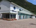 Company building with aquamarine-coloured accents