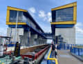 Pushed convoy entering the new Niederfinow ship lift from the headwater