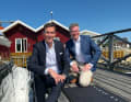 Stolze Trendsetter: Johann Inden (links), CEO bei Volvo Penta, und Eric Stromberg (r), Beneteau-Vice-Präsident