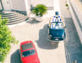 Im direkten Vergleich mit seinem Oldtimer-Bruder
