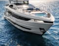 Panoramic cooling: the infinity pool on the foredeck has become the signature feature of the GranSport line.  The neighbouring sun loungers are inviting.