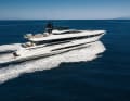Also fast on request: four 746-kilowatt IPS units accelerate the Mangusta GranSport 33 "Perfect Lady" to a maximum of 26 knots.
