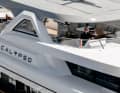 Luftig: Kapitän Ian Jinks steuert so oft es geht von der Flybridge