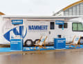 Ob auf der Interboot in Friedrichshafen, der Boot & Fun inwater in Werder oder anderen Events, das gebrandete Wohnmobil Knaus Sun I 900 dient seit 2019 als Blickfänger und Ansteuerungspunkt für Nammert-Kunden