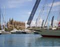Boat Show dans un décor grandiose avec vue sur la cathédrale