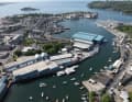 Alles Gute! Princess Yachts liegt malerisch an der Mündung des Flusses Tamar. Das Meer ist in Sichtweite.