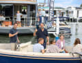 Boot&Fun-Macher Daniel Barkowski (Bildmitte) war überall zu finden, wie hier bei R Yachts.: Robert Lehmann