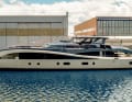 Fulvio De Simoni drew the floating sports car, while Meyers Davis Studio designed the interior.