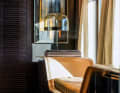 The chaise longue is integrated into the sideboard
