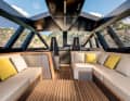 Interior: saloon, dining area and steering position are on one level