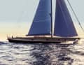 Coherent: The rubbing strake extends the length of the 35.80 metre hull. The furling boom allows three reefs, and with a working jib, the cutter rig carries a good 750 square metres of Doyle laminate. The carbon bowsprit extends by 3.80 metres and is both classic and modern thanks to outhauls and jib nets