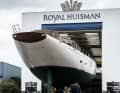 ... et ensuite en quittant le chantier naval
