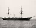 1893 fuhren Dampfyachten noch Rigg: Als Brigg mit Doppelschraubenantrieb galt die 100-Meter-„Valiant“ lange als die luxuriöseste Yacht der USA.