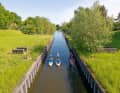 The Reitdeich is where most stand-up paddlers meet.