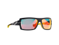 ION Zeiss | www.ion-products.de | 174.95 euros. ION relies on Zeiss lenses for the best eye protection. Sun, reflections, lateral incidence of light - extreme lighting conditions often prevail on the SUP board. This includes a safety strap with a float.