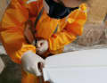 The milling machine could not reach all the areas at the tail and bow, so the fine Japanese saw helps here.