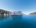 Micro meets macro: Yacht holidays in their most extreme forms.