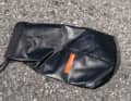 The waterproof pack sack is included in the scope of delivery.