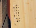 Hochglänzendes Holzlaminat beim RRD.