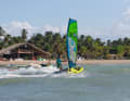 Der Norden Brasiliens hat sich im letzten Jahrzehnt zum Mekka für Windsurfer und Kiter entwickelt – Hunderte Kilometer windverwöhnte Küste, Badewannen-Wassertemperaturen und vielseitige Spots lockten Winter-Wassersportler in Scharen an. Und dann kam Corona... Nicht nur der Surftourismus kam zum Erliegen. Jetzt läuft er langsam wieder an und wir stellen euch sieben eher unbekannte Spots vor.