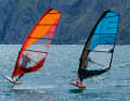 Slingshot Shred Sled (links), I-99 Volare (unten).