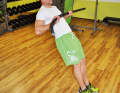 Tip: Vary this exercise with different grip types (from above and below) and keep adjusting the grip width. This allows you to train all muscle groups evenly.