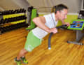 As a counterpoint to the back, train your chest muscles. Do a push-up on the boom. Bend your arms so that your chest touches the boom.