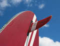 Very short fins that support sliding; 16-21cm is normal. For comparison: freeride boards in the same volume range are fitted with fins that are on average ten centimetres longer.