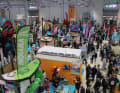 Volles Haus bei der boot 2023: Nicht nur die Surf-Halle 17 war am Eröffnungstag gut besucht