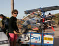We have been driving our Wave trailer over African sandy tracks for eight years now; it was almost as much a part of the team as a seventh driver. And now it is facing a sudden end. But it's not the South African TÜV that has criticised defects in the frame - it's perfectly healthy. It is simply too long for some boards, the new short boards simply fall through the frame. The Mistral Wave measured 2.57 metres in 1996, the Syncro is now not even the shortest board at 2.29 metres. Did these boards also fall through the test "sieve"? After seven weeks, it was clear to us that welding would probably have to be done before next year's test.