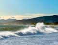 There are waves in Cannes, especially in winter, when low pressure brings winds from the south-east.