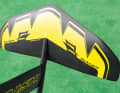 Photo 4: The Naish SUP and windsurfing wing is particularly compact but has a large surface area. This ensures plenty of buoyancy and easy handling (4).