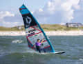 Vincent Langer dominierte auch den Finnen-Slalom beim Windsurf Cup auf Sylt