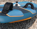 The railshape is designed to ensure a good, comfortable stance: with fin or foil.