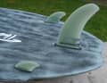 Three fins are rare in freeride.