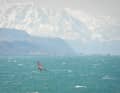 Der britische Abenteurer ist seit dem vergangenen  Sommer unter wegs, um auf dem Windsurf-Board rund um Japan zu surfen