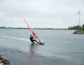 As soon as the front leg drags, the rear leg follows in a circular motion during the complete manoeuvre.