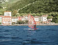 Nicht nur Hobbysurfer kommen immer wieder an den „Lago“, sondern hier trainieren auch die Weltklasse-Profis.