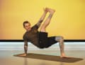 Yoga-Übung Table Reach