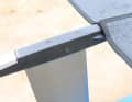 The connection between the mast and fuselage is secured by a bolt on the side