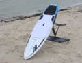 Wir haben exemplarisch für diese Brettgruppe das Naish Hover Downwind 105 ausprobiert