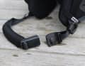 The magnetic fastener on the chin is easy to use