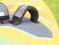 Ausgestattet ist das Modell mit griffigen Pads