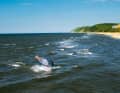 So einsam wie am Spot Miedzyzdroje (oben) geht es an Polen’s Küsten allenfalls im Frühjahr und Herbst zu. Im Hochsommer platzt der Strand manchmal aus allen Nähten