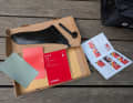 The accessory box contains instructions, two repair patches, a spanner for the valve and the large fin.