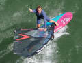 Variety is good for you. Julian Wiemar shows you a dynamic jibe variation for your next (summer) session with the backwind jibe.