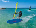 The unique thing about this board group: you can glide on it and learn the power jibe, but also try your first air jibes or spocks. In the photo: Exocet Cross 114