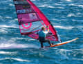 These are the conditions that Antoine loves. At 40 knots and more, he shows off his strength - with perfectly prepared equipment.