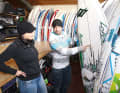 The shop offers good advice and a one-year warranty when buying second-hand, but usually no guarantee.
